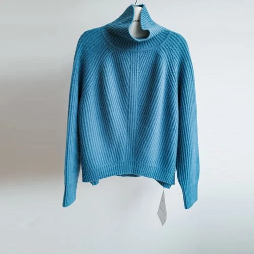 Pullover mit Zopfmuster