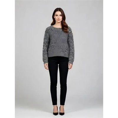 Grundlegende Strickkleidung für Damen